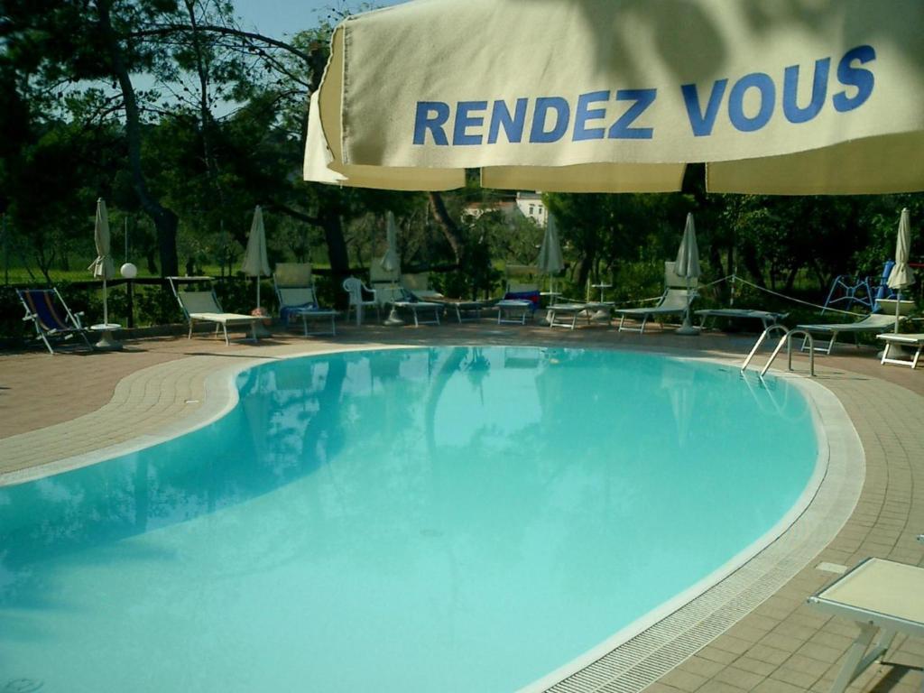 Residence Rendez Vous Vieste Exterior foto